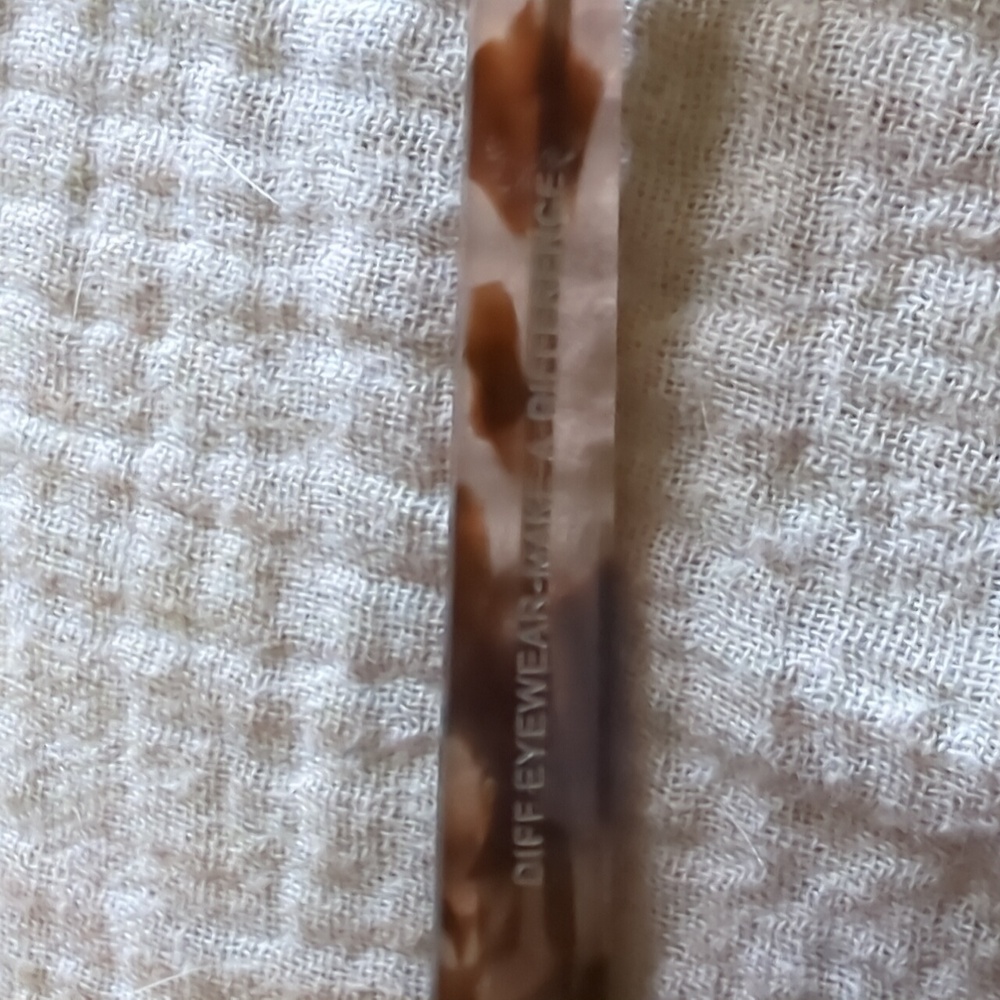 Diff Eyewear Tortoise Shell Sun Glasses - image 5